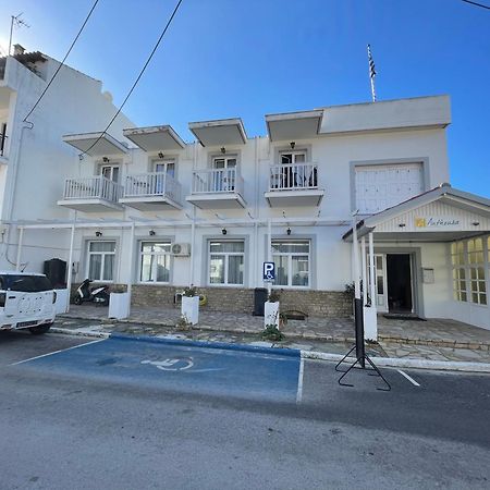 Hotel Anthousa Samos Town Extérieur photo