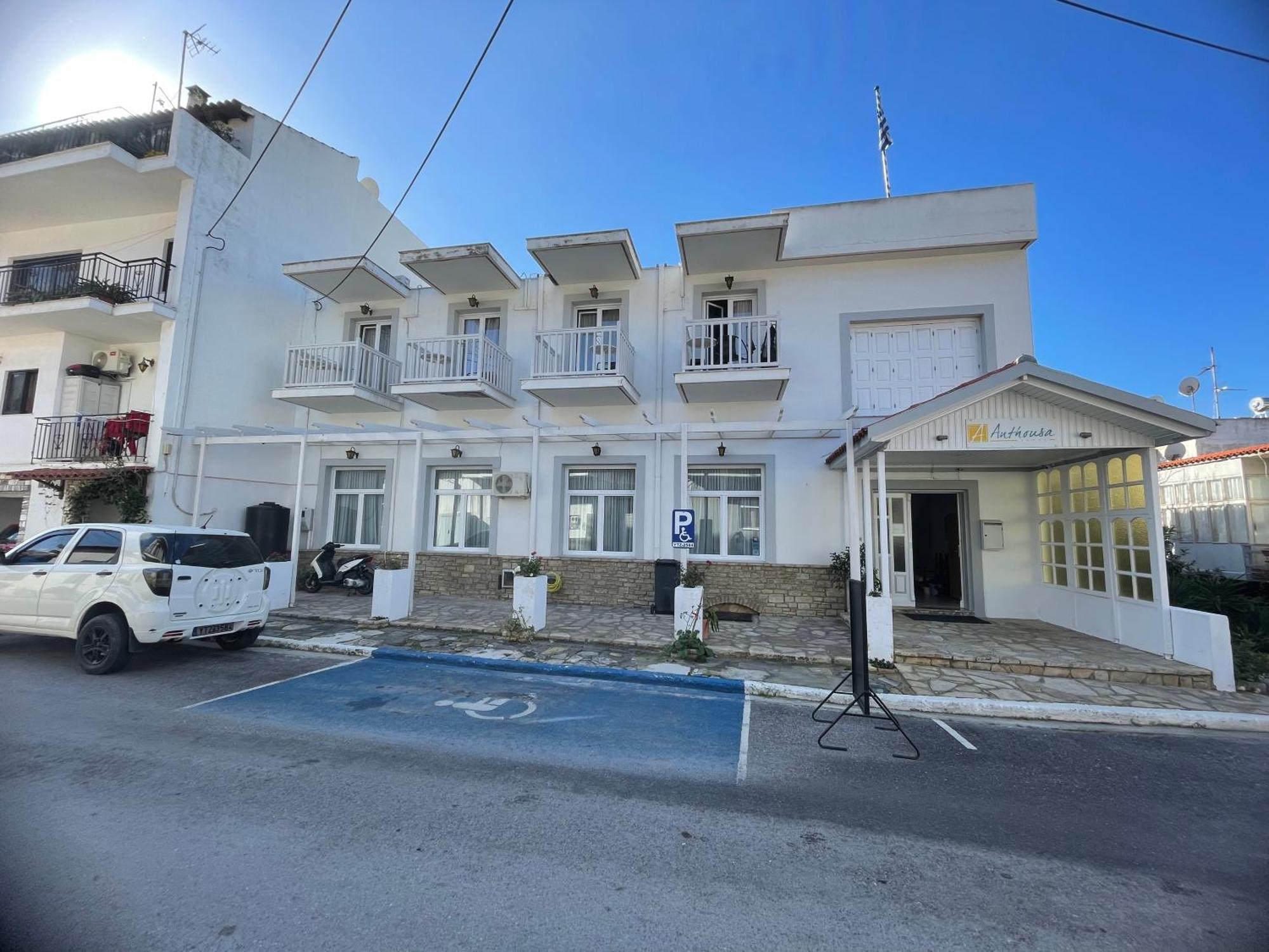 Hotel Anthousa Samos Town Extérieur photo