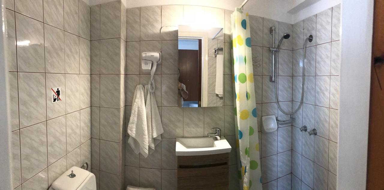 Hotel Anthousa Samos Town Extérieur photo